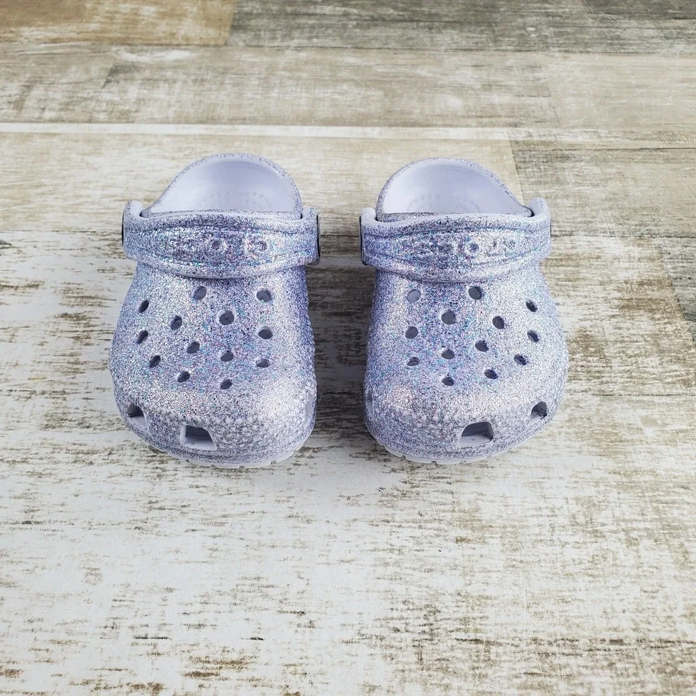 Crocs Classic Girl Clog Sandal Sz C5 5 Blue Glitter Slip On Round Toe Waterproof